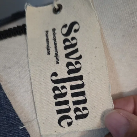 NWT Savanna Jane Dark Chambray V-Neck Tunic w/Multicolor Floral Embroidery Sz 1X - Picture 2 of 7